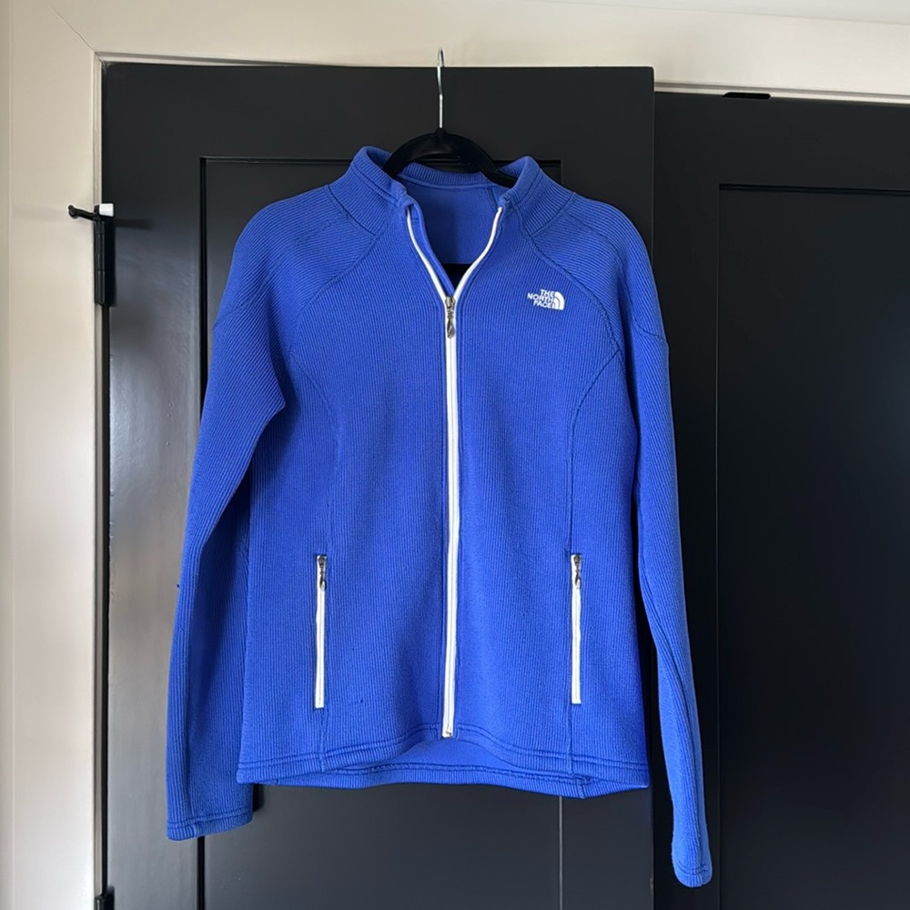The North Face HN24 Women’s Zip Up Lightweight Jacket Sweater Royal Blue